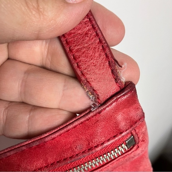 HOBO red leather crossbody bag small size‎ - Picture 5 of 11